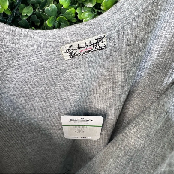 Free people gray ribbed bodysuit nwt - Picture 3 of 5